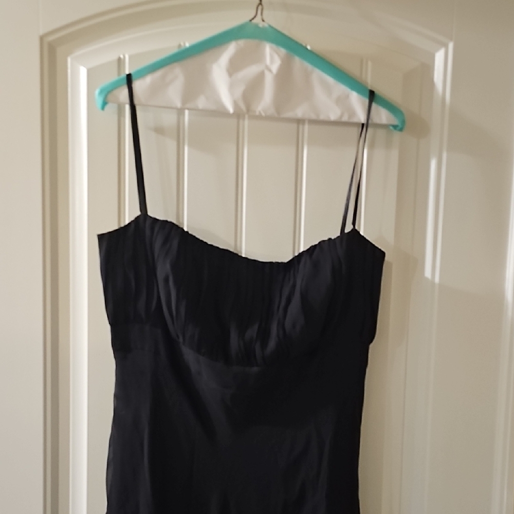 Elegant Black Strapless Dress